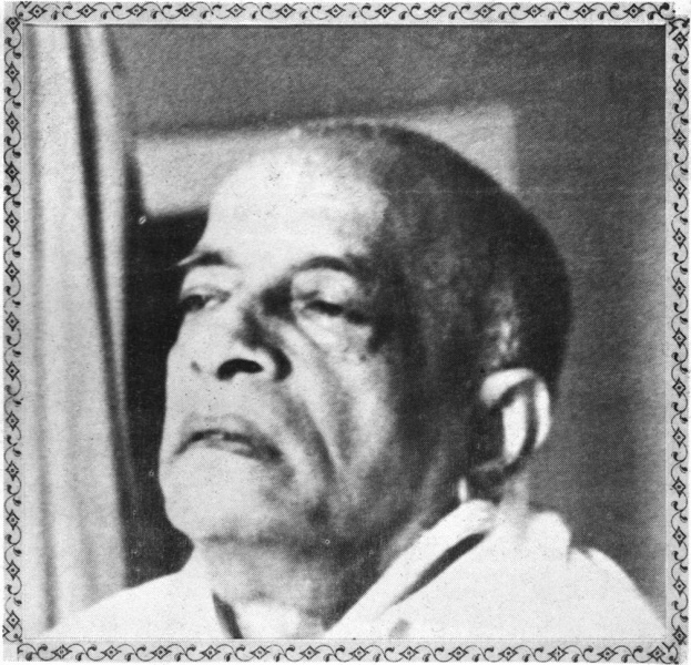 File:1969 Two Essays SP.jpg